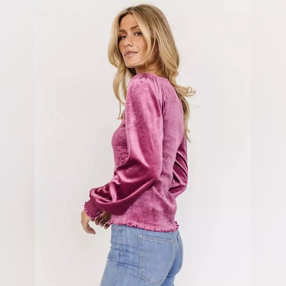 Velvet V-Neck Blouse w/ Peasant Sleeves-Size:Medium - Picture 3 of 11